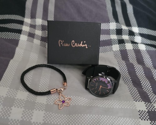 Pierre cardin damenuhr und - pierre,